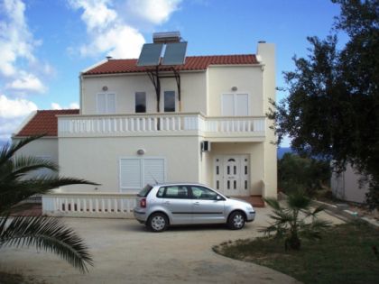 Dom wolnostojący 1500 m od plaży w Gerani