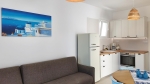 W pełni umeblowany apartament z jedną sypialnią tuż przy piaszczystej plaży w Analipsi